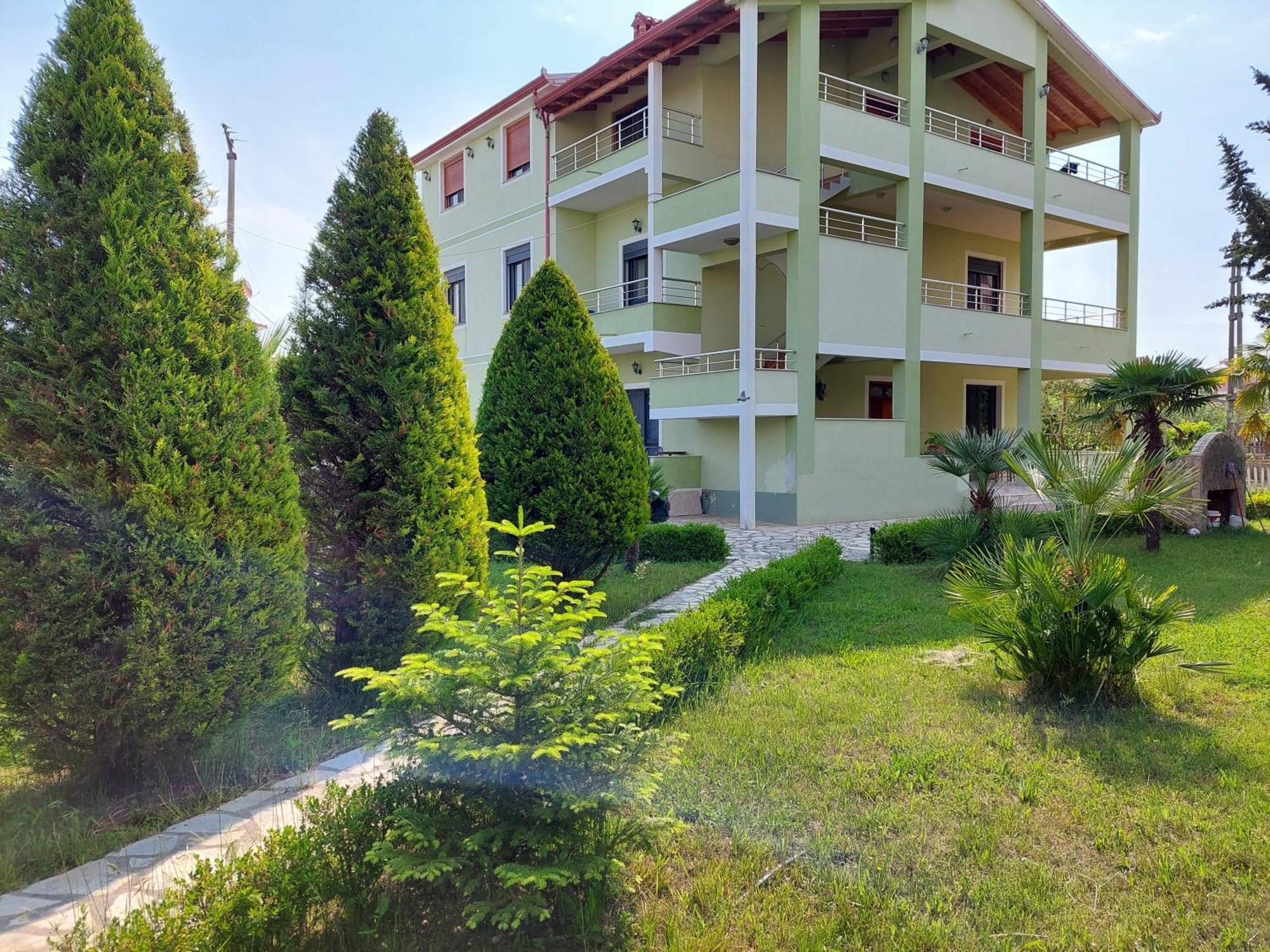 Greenvilla Park Durres Exterior photo